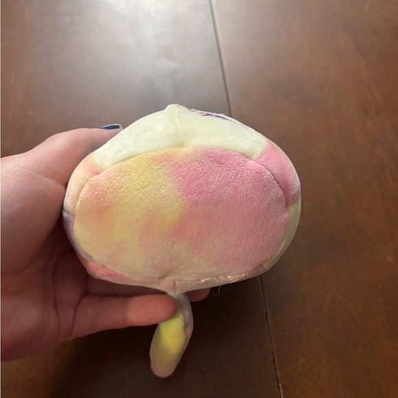Unicorn mini sqishmallow - Picture 2 of 6